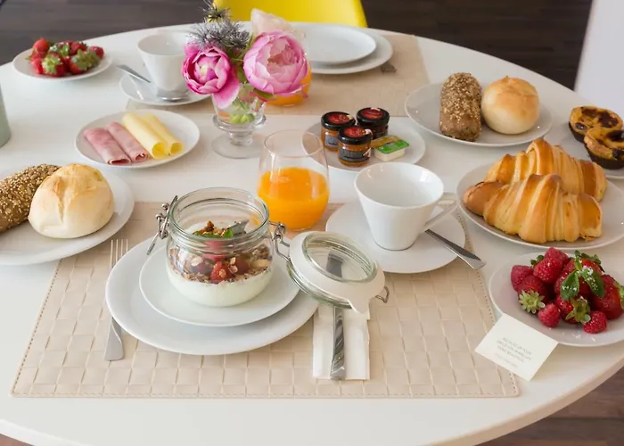 Hello Ceuta Residences Апартаменты